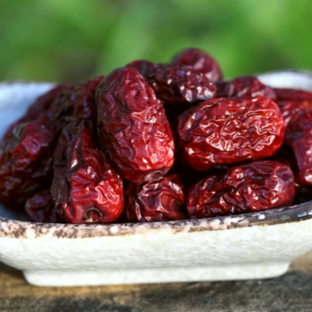 خرما خشت خاصویی — طبیعی و شیرین — شهد سبلان